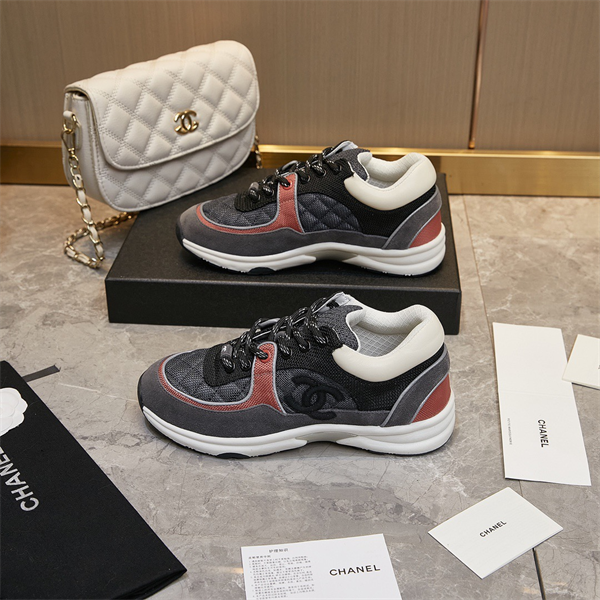 Chanal Sneakers