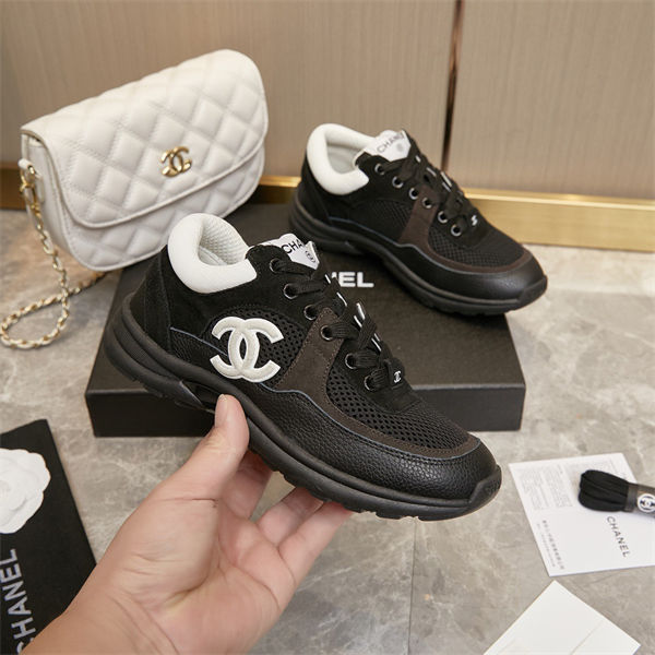 Chanal Sneakers