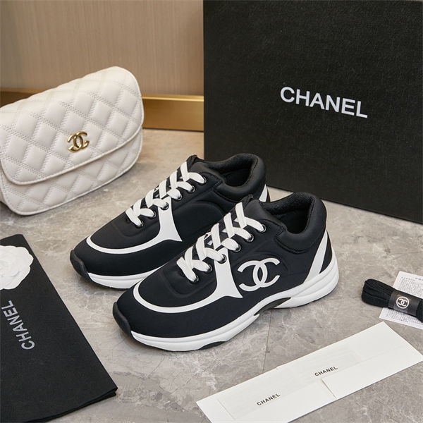 Chanal Sneakers