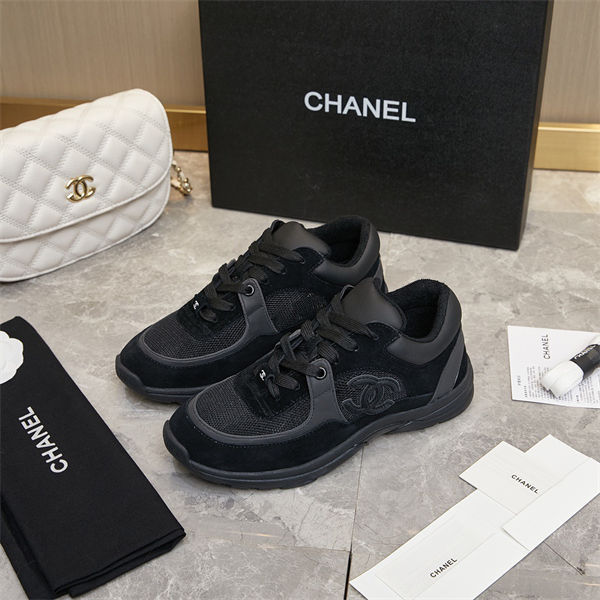 Chanal Sneakers