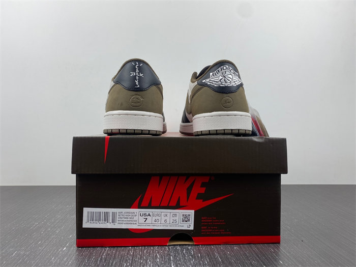 Jordan 1 Retro Low OG SP Travis Scott DM7866-902