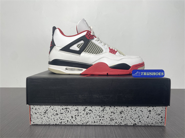Jordan 4 Retro Fire Red DC7770-160