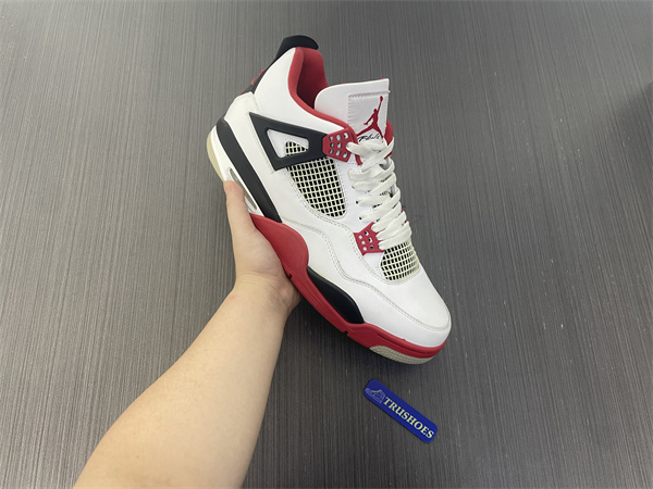 Jordan 4 Retro Fire Red DC7770-160