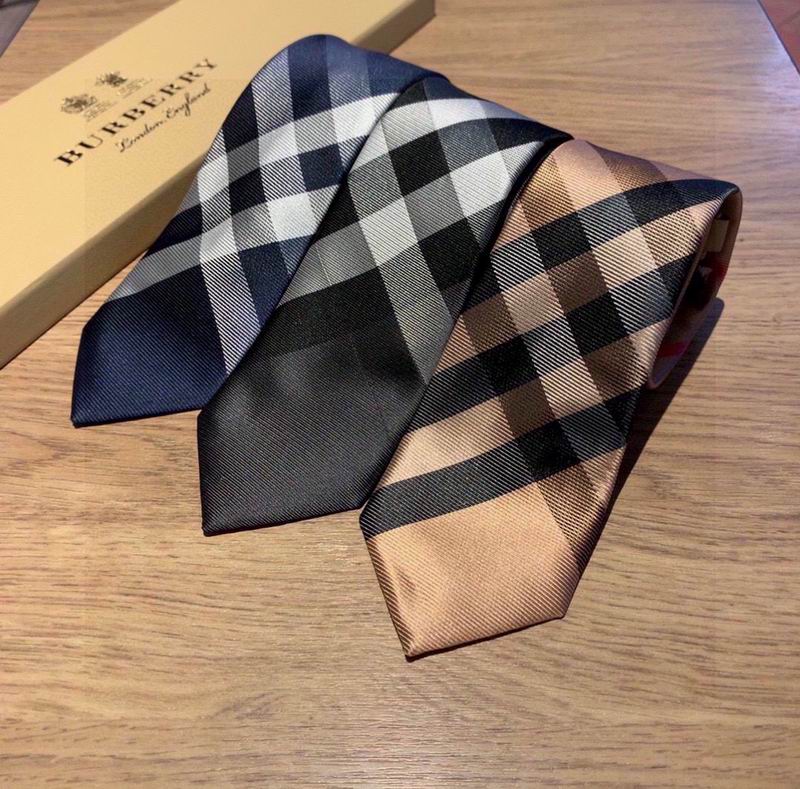 B**rry tie hm05