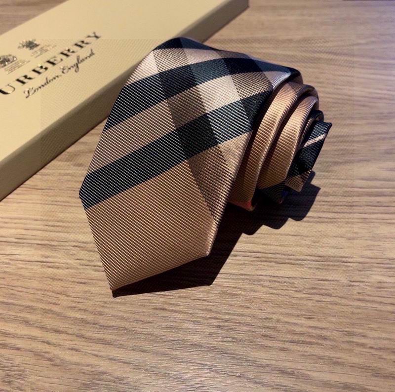 B**rry tie hm05