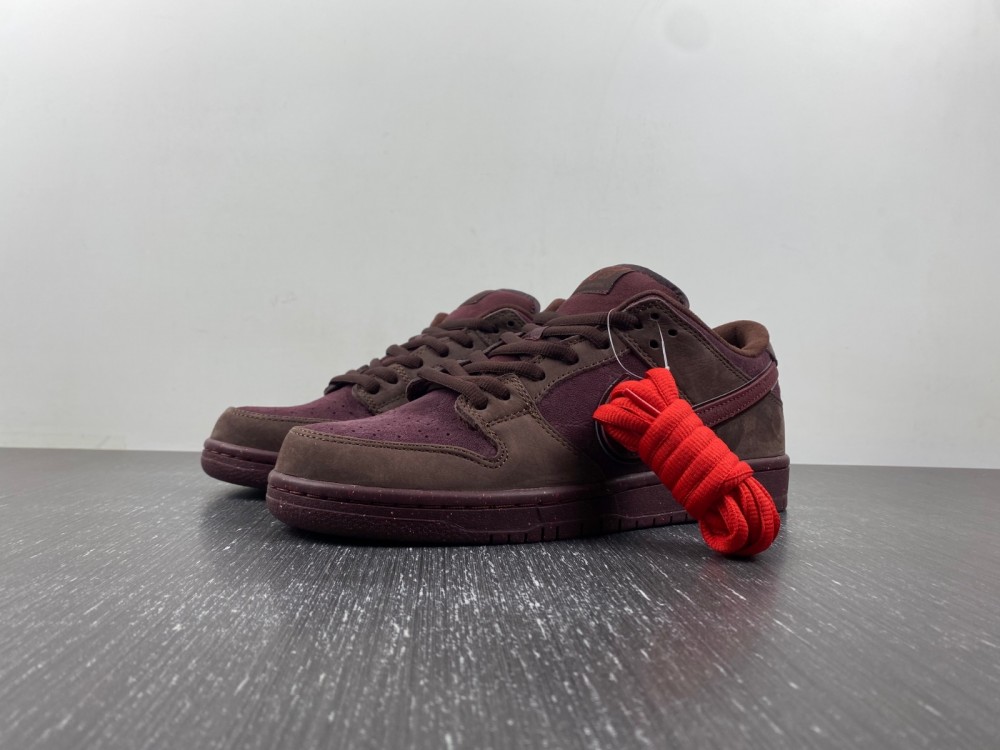 Nike Dunk SB 2024 FN0619-600