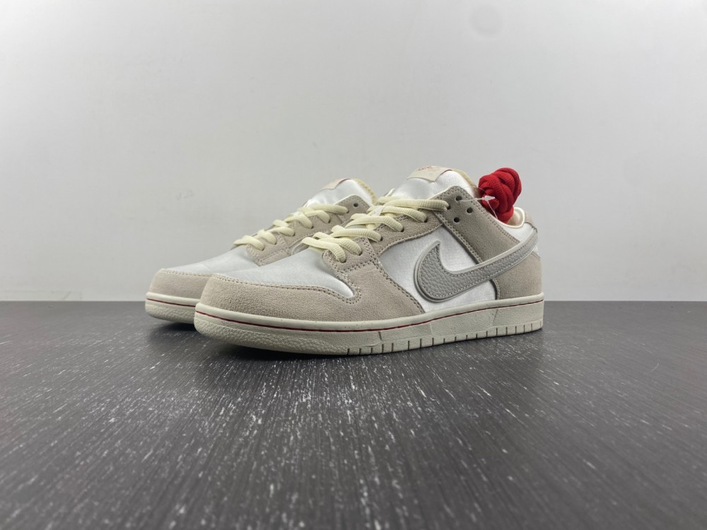 Nike SB Dunk Low Premium “Valentine’s Day  FZ5654-100