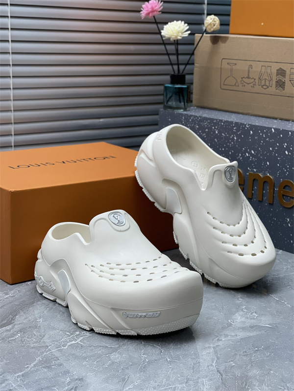LV1S 002