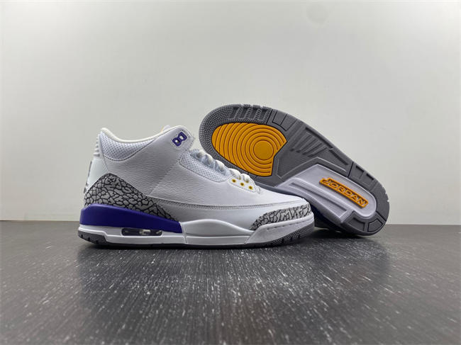 869802-907 Jordan 3/8 Retro