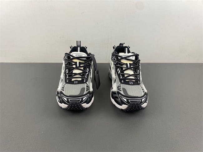 Off-White Be Right Back