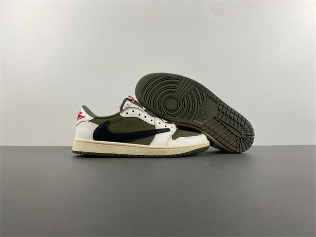 Travis Scott x Air Jordan 1 Low OG DM7866-200
