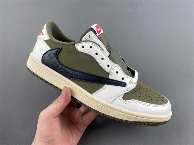 Travis Scott x Air Jordan 1 Low OG DM7866-200