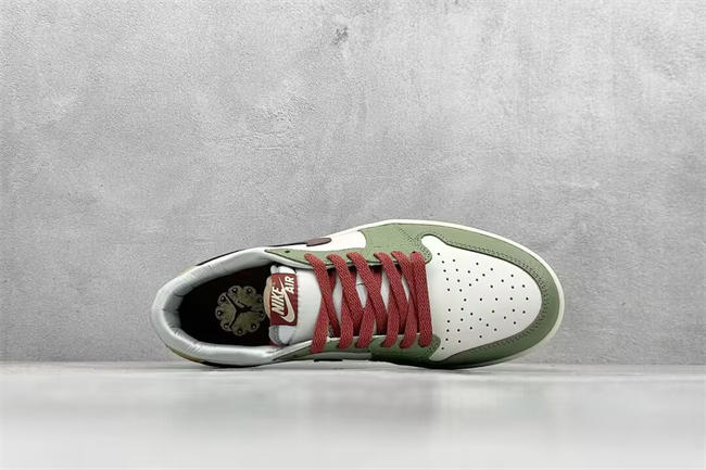 Jordan 1 Retro Low OG Year of the Dragon (2024) FN3727-100