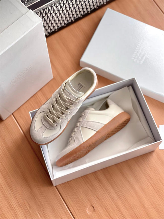 ma*s*n Ma*i*la sneaker