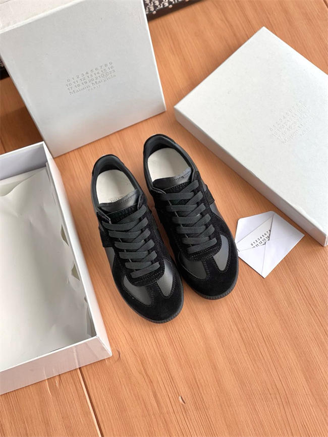 ma*s*n Ma*i*la sneaker