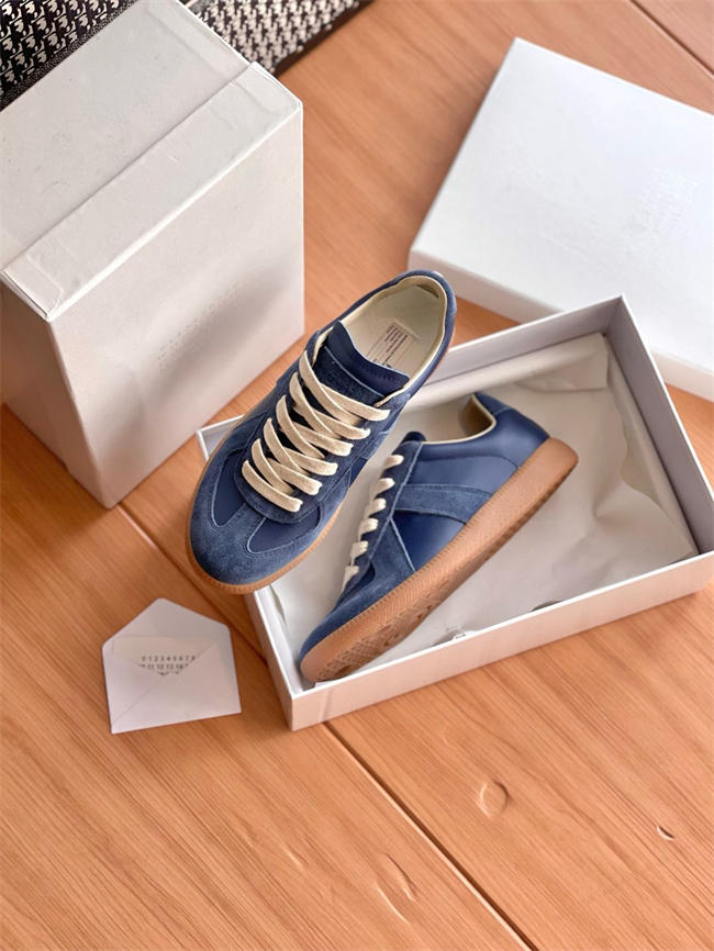 ma*s*n Ma*i*la sneaker