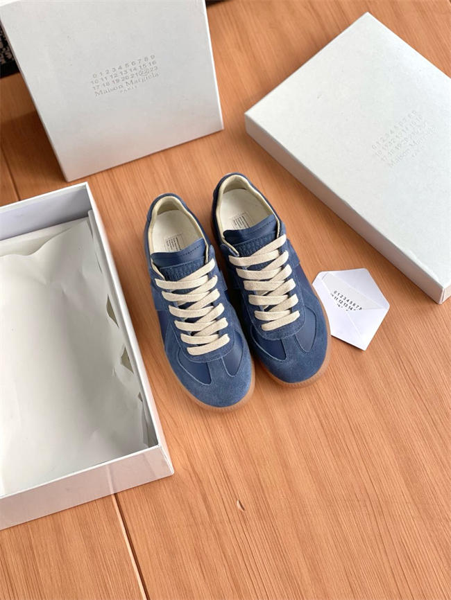 ma*s*n Ma*i*la sneaker