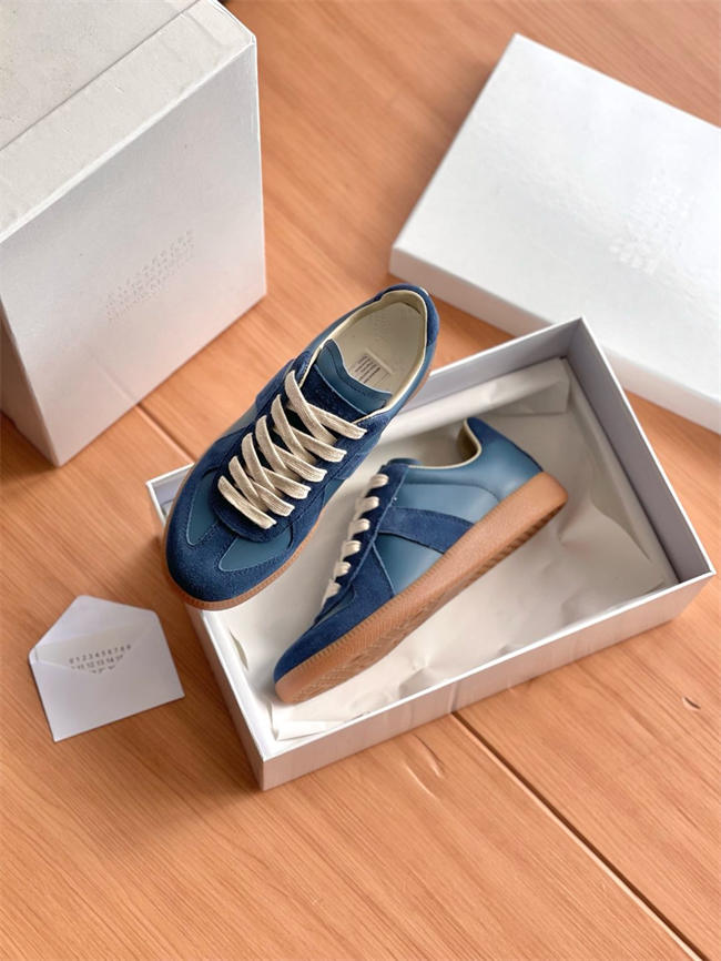 ma*s*n Ma*i*la sneaker