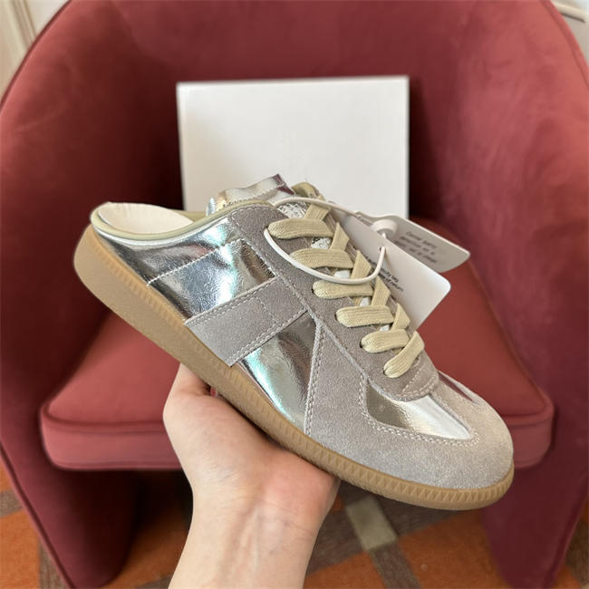 ma*s*n Ma*i*la sneaker