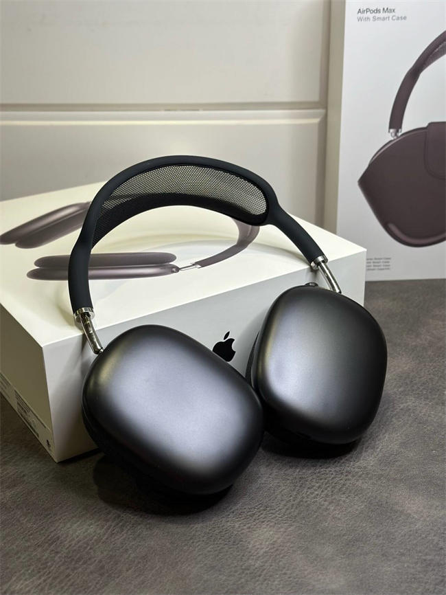APM Headphone Space Grey