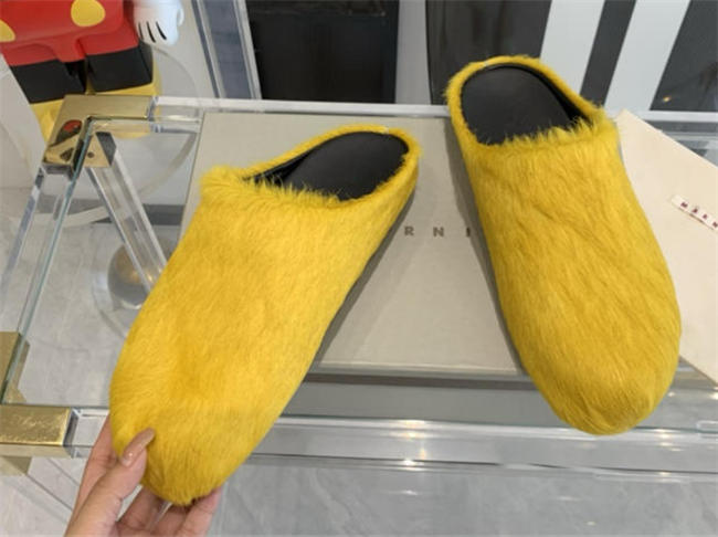 Marni Slipper