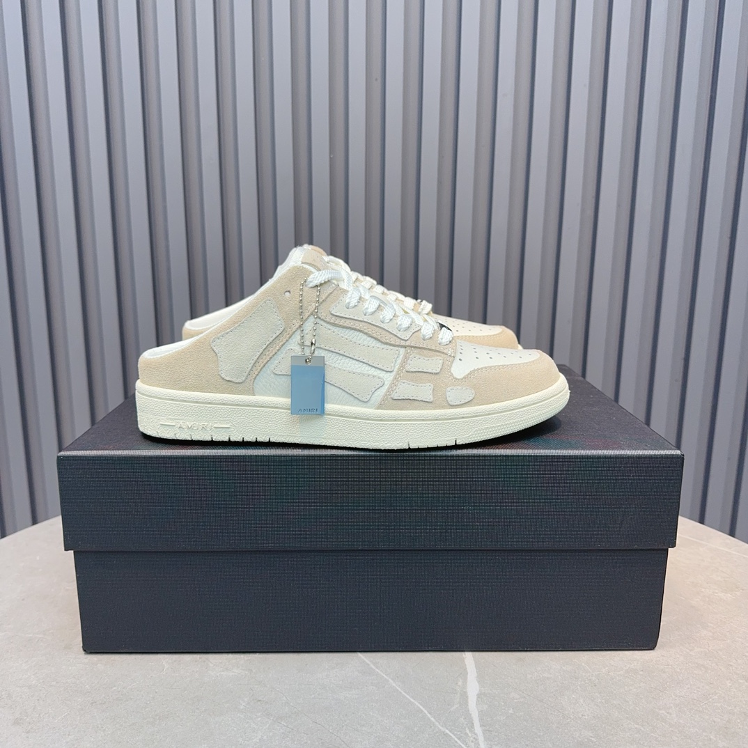 AMIR1 SNEAKERS