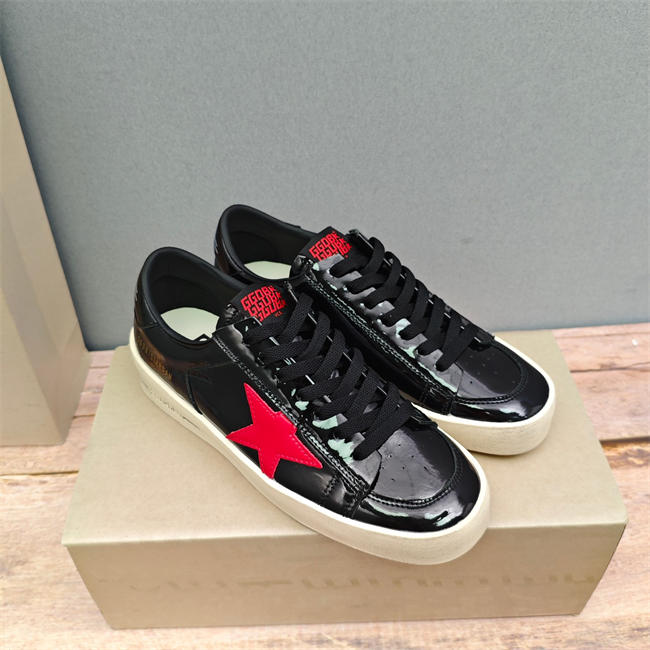 Golden Goose Sneaker