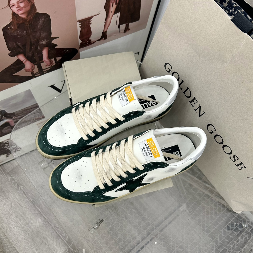 Golden Goose Sneaker