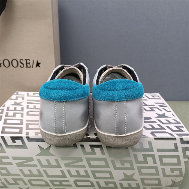Golden Goose Sneaker