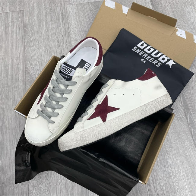 Golden Goose Sneaker
