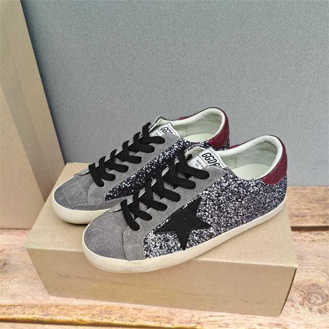 Golden Goose Sneaker