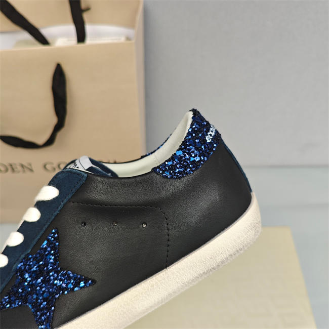 Golden Goose Sneaker