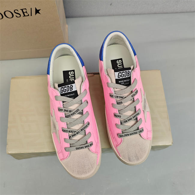 Golden Goose Sneaker